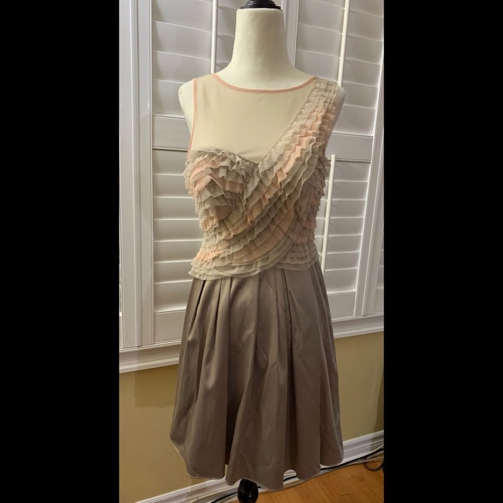 Nine West Layered Ruffles Cocktail Dress sz 4
